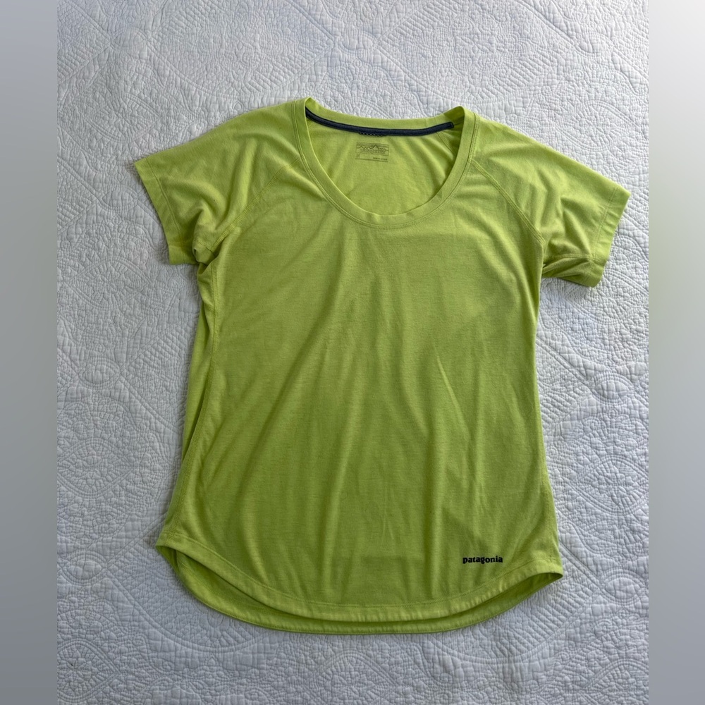 Patagonia Capilene Cool Trail Shirt Women’s Medium Neon Green Hi Vis m